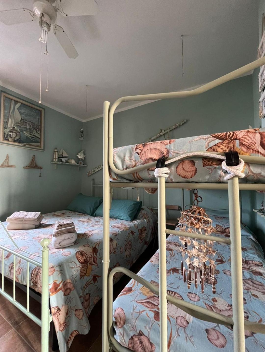 Casa Vacanze Marina Di Pisa Catola מראה חיצוני תמונה