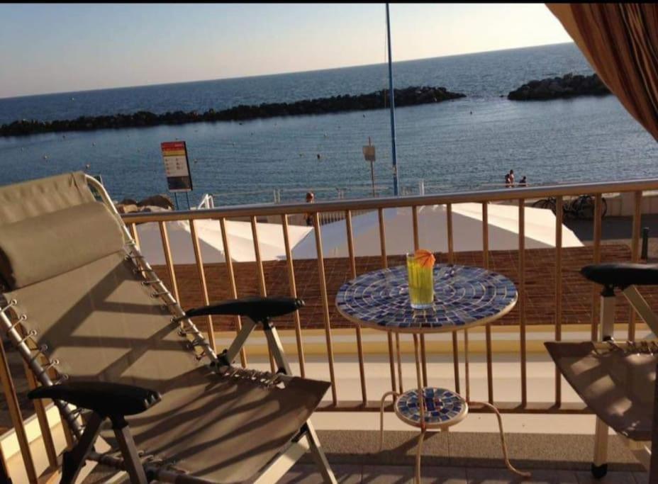 Casa Vacanze Marina Di Pisa Catola מראה חיצוני תמונה