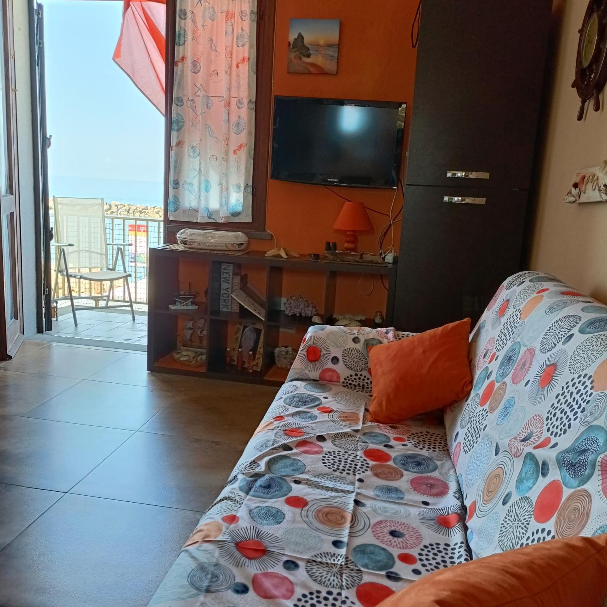 Casa Vacanze Marina Di Pisa Catola מראה חיצוני תמונה